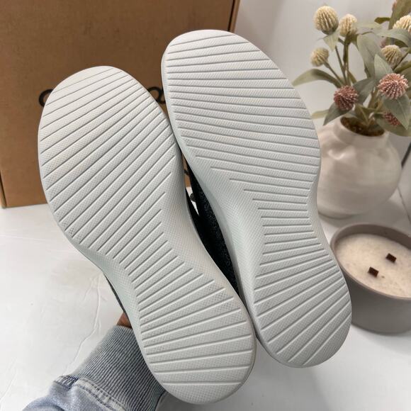 Allbirds Wool Runner Lace-up Sneakers Gray Athletic Low Top Women 9 NWB - Picture 8 of 10